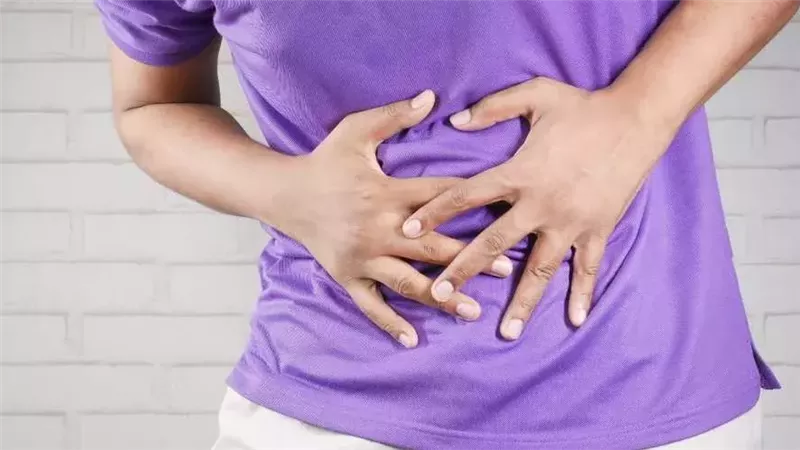 مشروبات طبيعية تنظم الهضم وتعالج الإمساك