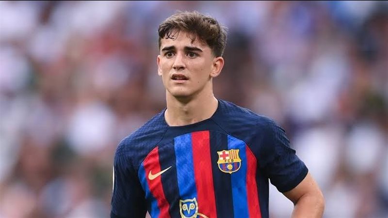 رغم اهتمام مانشستر يونايتد، برشلونة يستعد لتأمين مستقبل جافي بعقد جديد
