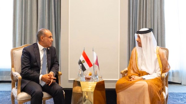 وزير الخارجية يلتقي نظيره القطري على هامش الاجتماع الوزاري حول القدس في عمّان