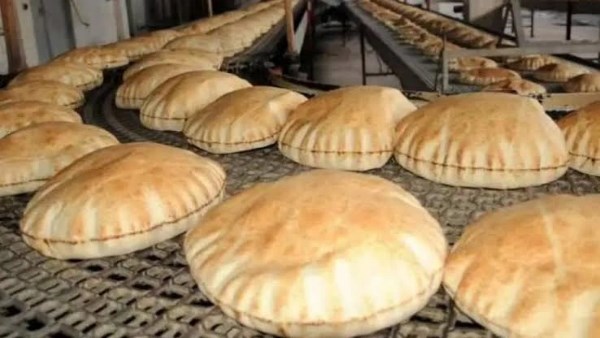 لماذا أثار قرار تسعير الخبز السياحي جدلًا بين الحكومة والمخابز؟