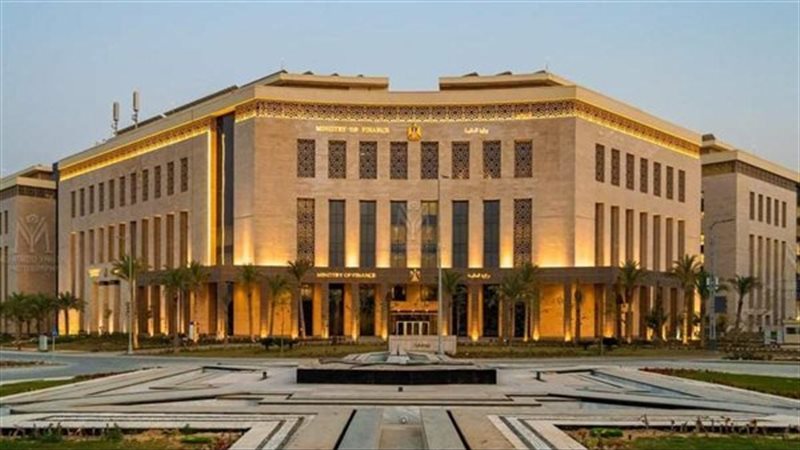 وزير المالية يعلن شروط وضوابط قيد الخبراء والمثمنين بجهاز إدارة الأموال المستردة