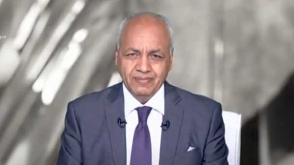 مصطفى بكري: هذه لحظة التماسك الوطني ولدينا جيش قوي وعظيم