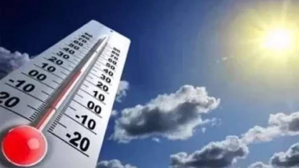 أجواء صيفية مستقرة واستمرار الرطوبة المرتفعة.. وتحذيرات للملاحة بالبحر الأحمر