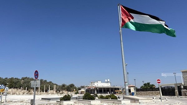الرقب: مشروع «E1» يهدد حل الدولتين ويعزل القدس عن الضفة الغربية