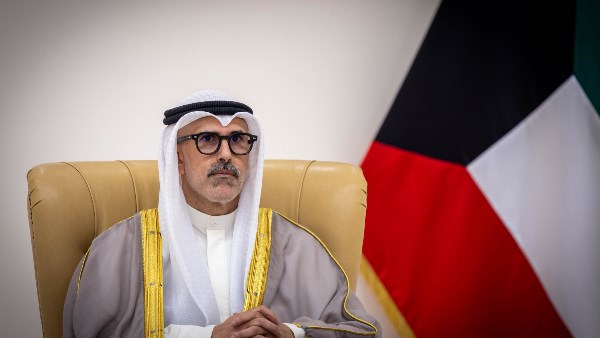 وزير خارجية الكويت يبحث مع نظيره التركي التطورات الإقليمية وتعزيز الأمن والاستقرار بالمنطقة