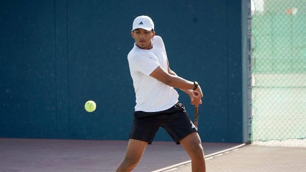 يوسف مريد يتأهل إلى نهائى بطولة ITF Smash Junior J100 للتنس