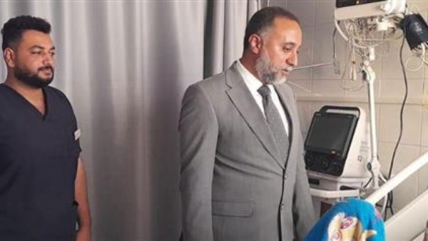 وكيل صحة شمال سيناء يتفقد مستشفى الشيخ زويد ويوجه بتقديم الرعاية للمرضى الفلسطينيين
