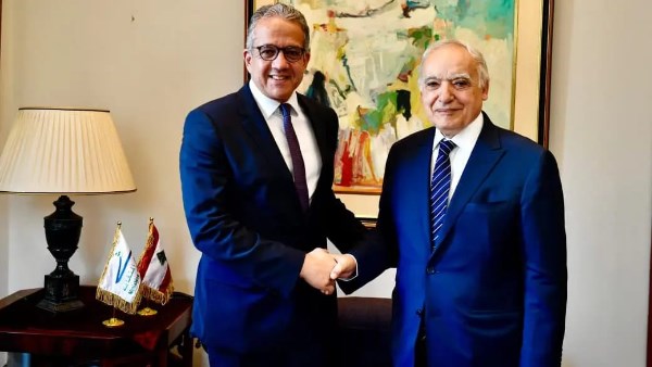 وزير الثقافة اللبناني يبحث مع مدير عام اليونسكو خالد العنانى مشاريع التعاون المشترك