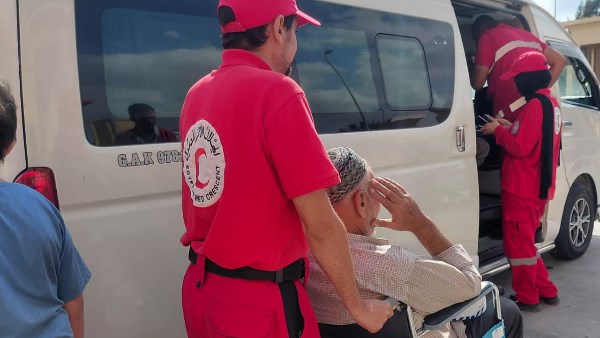 ميناء رفح البري يستقبل الدفعة الـ 77 من العائدين الفلسطينيين