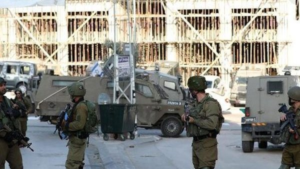 الاحتلال الإسرائيلي يقتحم معهد قلنديا شمال القدس