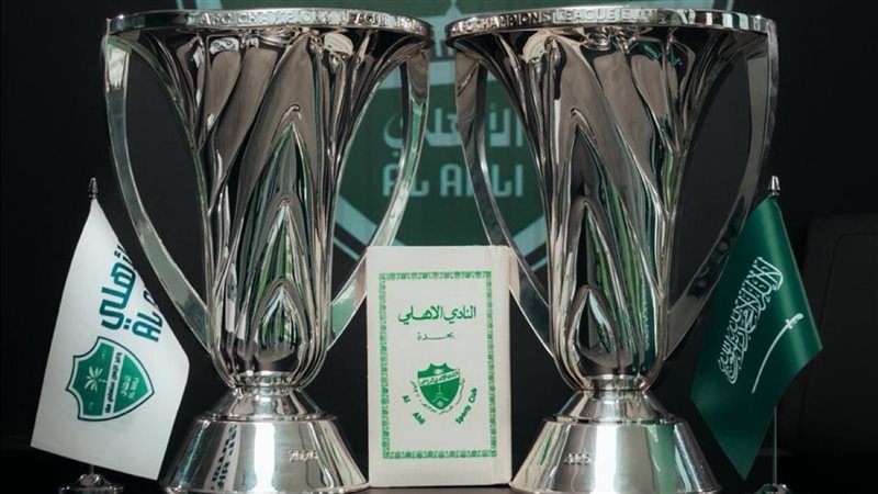 وصول كأس النخبة للعاصمة الماليزية كوالالمبور قبل مراسم قرعة دوري أبطال آسيا (فيديو)