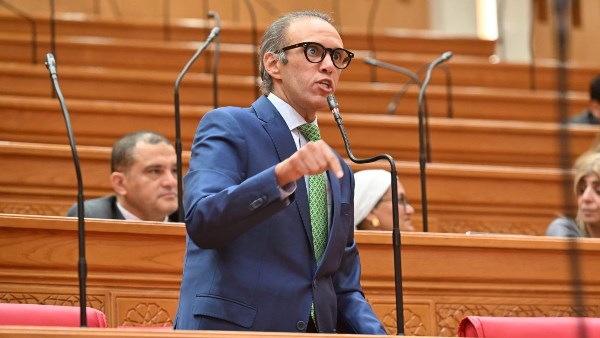 أزمة الخطوط المجهولة.. برلماني: الحكومة تحاول معالجة مشكلة خلقتها وترمي عبء السبب على المواطن