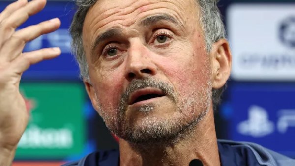 إنريكي يرفع راية التحدي: نسعى لمعادلة إنجاز ريال مدريد التاريخي