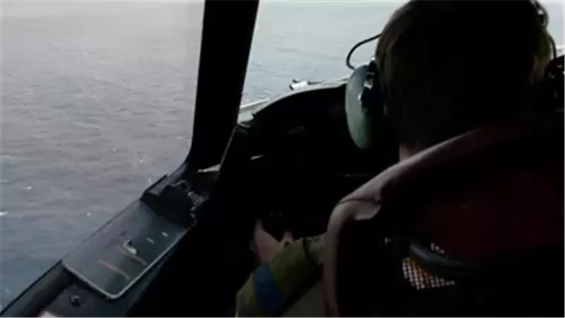 مقتل 7 أشخاص بينهم صحفي أمريكي إثر تحطم مروحية بشمال كينيا
