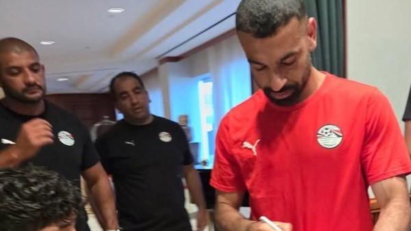 17 مليون يورو ورقم 11.. ياغيز يكشف تفاصيل عقد محمد صلاح مع طرابزون سبور
