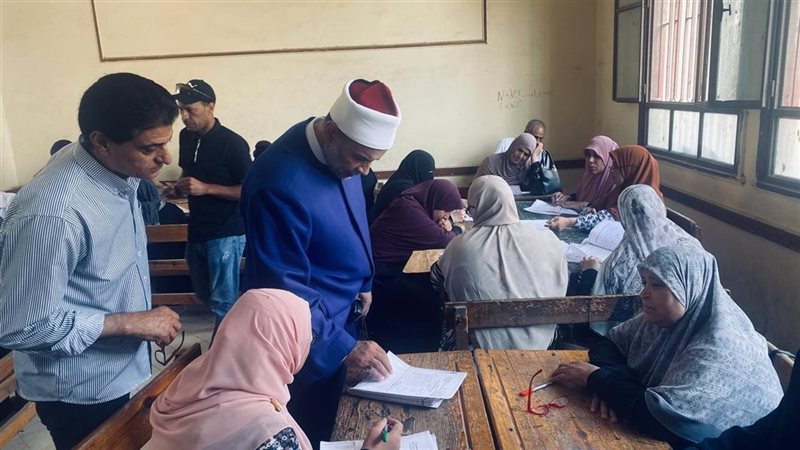 انطلاق أعمال تصحيح الشهادة الثانوية الأزهرية بـ9 مراكز بالمحافظات بمشاركة 8381 مصححًا