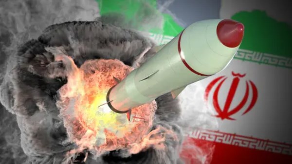 نائبة أمريكية سابقة تحذر: واشنطن تبحث استخدام السلاح النووي ضد إيران
