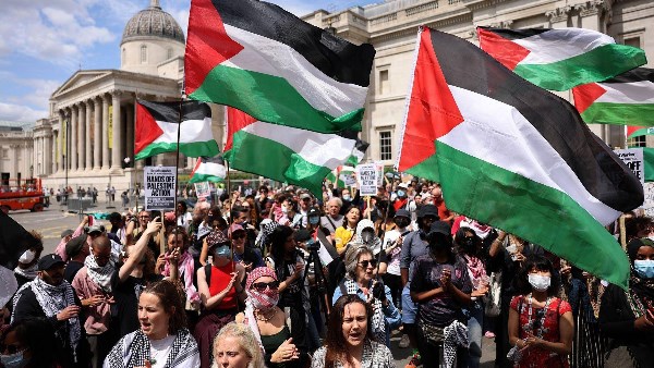 واشنطن تصعد ضد فلسطين أكشن.. عقوبات أمريكية تطول الحركة بعد حظرها في بريطانيا