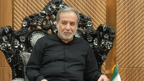 عراقجي من كربلاء: العلاقات مع العراق في أفضل حالاتها