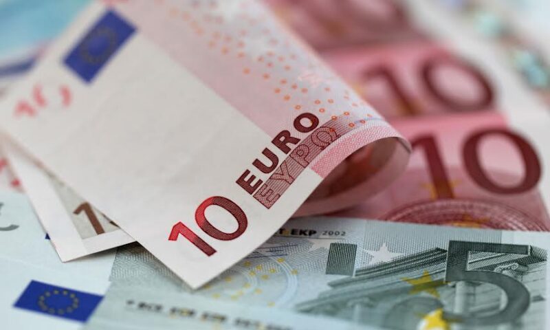 سعر اليورو مقابل الجنيه في بنك مصر والأهلي الثلاثاء 4-8-2026