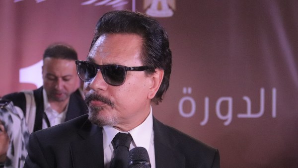 نجوم الفن على ريد كاربت حفل ختام مهرجان المسرح | شاهد