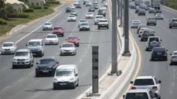 انتشار أمني لضبط السير.. الحالة المرورية بشوارع وميادين القاهرة والجيزة