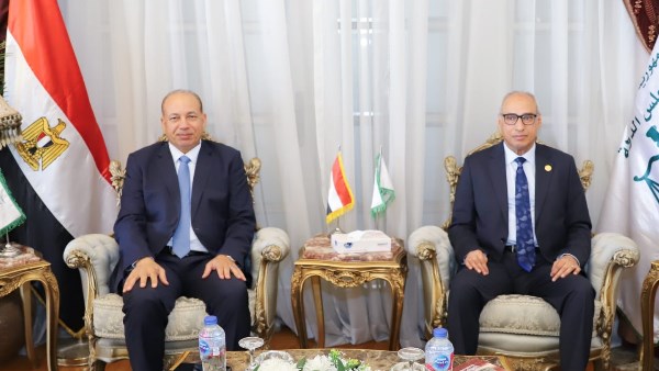 رئيس مجلس الدولة يستقبل شريف خاطر لتهنئته بمنصبه الجديد