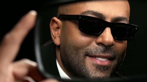 تامر عاشور يشعل أجواء العلمين.. الجمهور يردد كلمات تسلم بتفاعل استثنائي