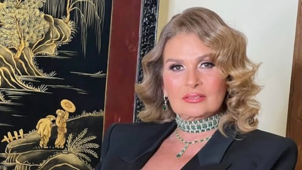 يسرا تؤدي العمرة برفقة مروان يونس وزوجته قبل عرض فيلم «الست لما» بالرياض