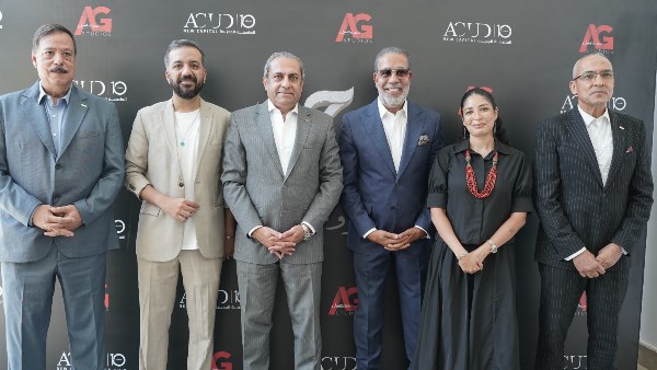 العرض في ذكرى رحيله الخمسين.. تفاصيل مسرحية غنائية ضخمة عن عبد الحليم حافظ