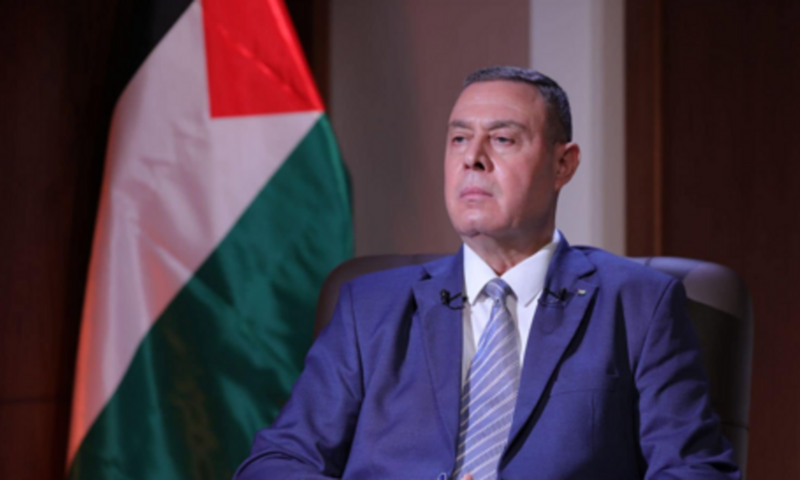 وفاة سفير فلسطين لدى مصر دياب اللوح بعد صراع مع المرض