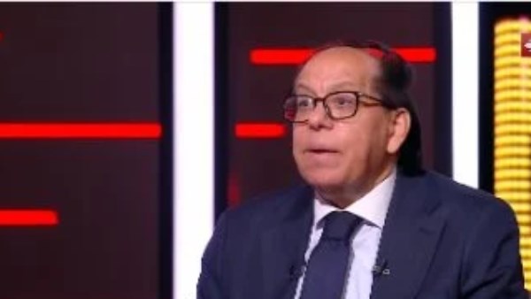 ضياء حلمي: استقرار مضيق هرمز أولوية للصين.. ومصر شريك استراتيجي وبوابة رئيسية للأسواق العالمية