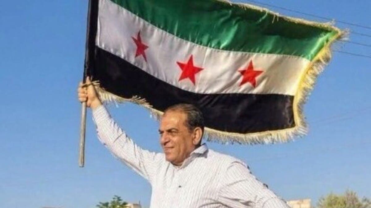 ضابط من عهد الأسد عاد “حرا” إلى سوريا من النمسا يثير جدلاً