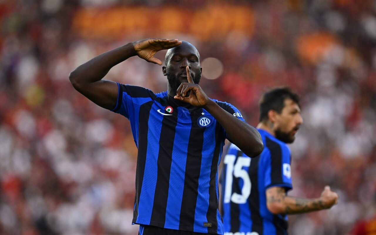 مهاجم بلجيكا أمام 3 وجهات محتملة.. هل ينتقل لوكاكو إلى الدوري السعودي؟