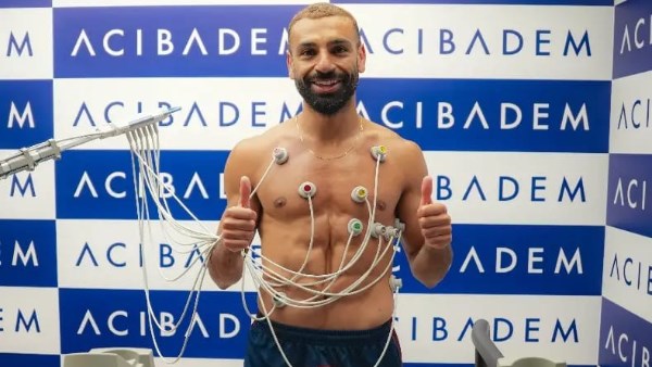 محمد صلاح يجتاز الفحص الطبي تمهيدًا للإعلان الرسمي عن انتقاله إلى طرابزون سبور