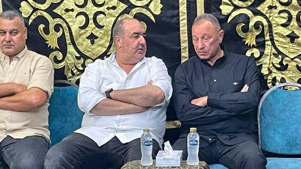 نجوم السياسة والإعلام والرياضة يؤدون واجب العزاء للنائب محمد شبانة في وفاة والدته|صور