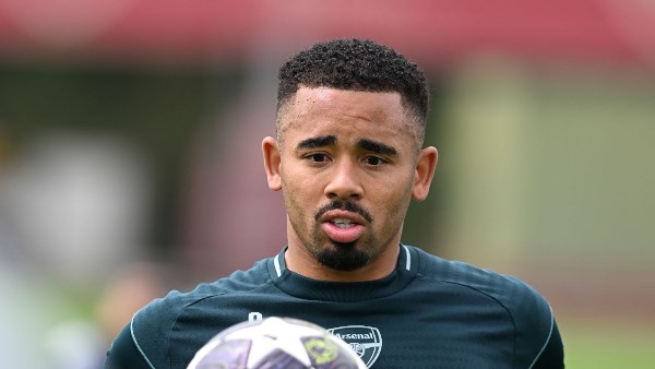 مهاجم أرسنال على رادار نادي نابولي