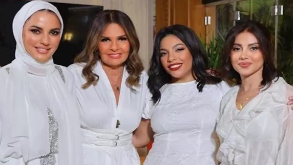 بالحجاب.. درة تروج لفيلمها الجديد “الست لما”.. شاهد
