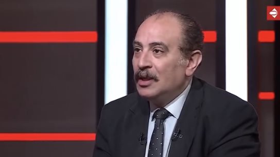 كلام عبثي.. طارق فهمي يهاجم المقترح الأمريكي لشراء أسلحة غزة