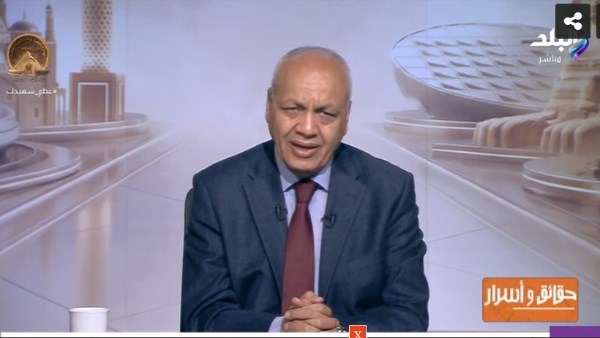 بكري : السوشيال ميديا تستفز المواطنين بمظاهر لا تعكس واقع المجتمع