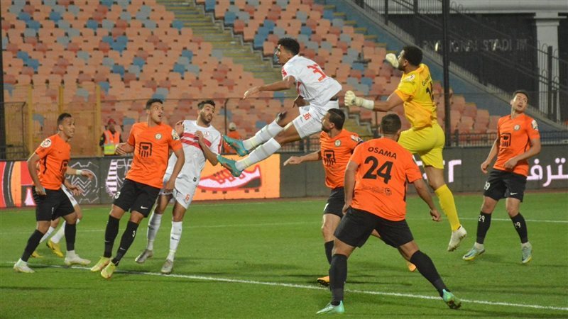 العارضة تنقذ الأبيض، تعادل سلبي بين الزمالك والبنك الأهلي في الشوط الأول