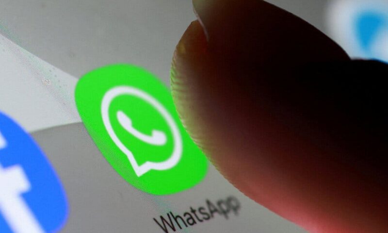 “واتساب” يختبر ميزة جديدة لتمييز المحتوى المُنشأ بالذكاء الاصطناعي داخل القنوات