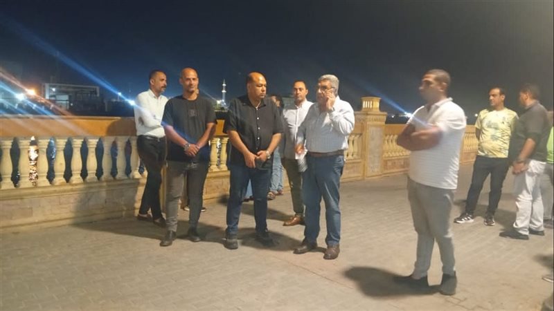 محافظ الدقهلية يتفقد ممشى المنصورة الجديد ويوجه بتكثيف أعمال الصيانة والتأمين (صور)