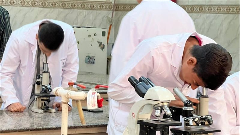 مطالبات برلمانية بتوفير تدريب ميداني للطلاب بالشراكة مع القطاع الخاص