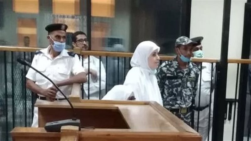 بعد قليل، محاكمة عائشة الشاطر في قضية خلية التجمع