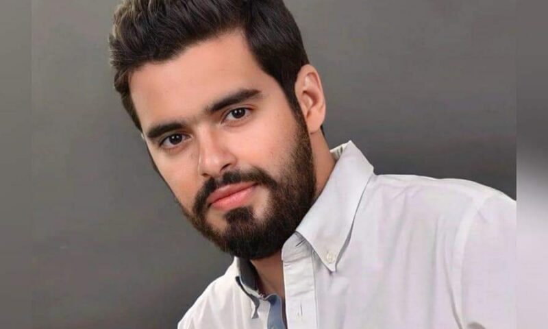 كريم خالد عبد العزيز يكتب: الآباء والأبناء.. بين عصارة الخبرة وحق الاختيار