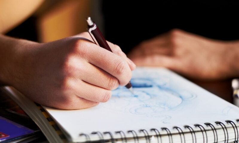 10 دقائق من الرسم.. حيلة غير متوقعة لتخفيف التوتر