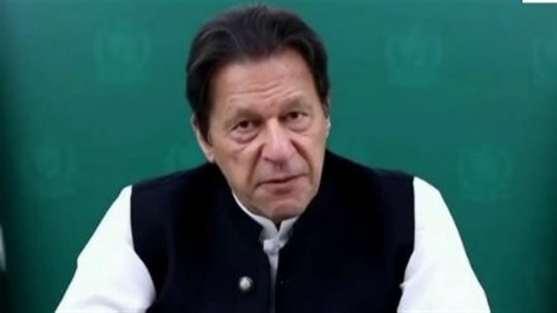 أنباء عن إخلاء سبيل رئيس الوزراء الباكستاني السابق عمران خان