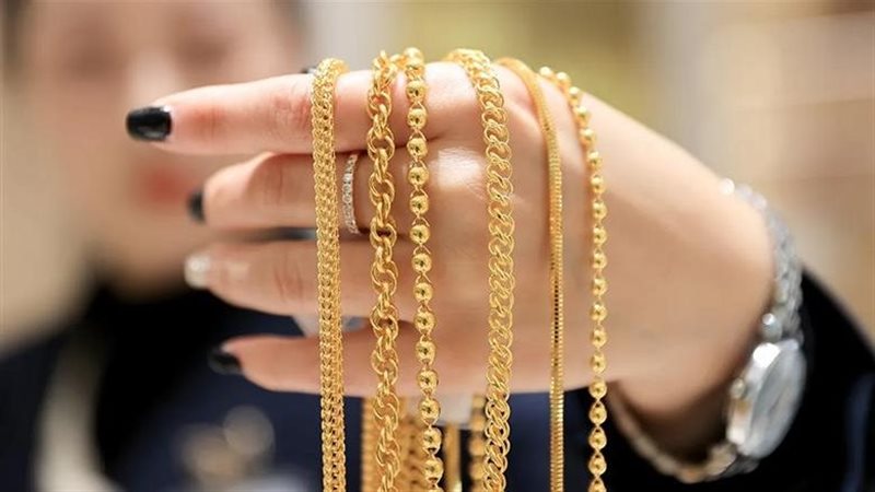 أسعار الذهب في الإمارات اليوم الإثنين
