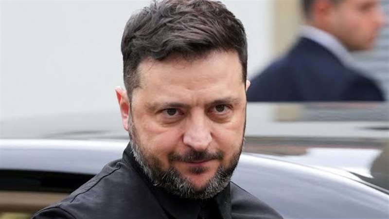 مستشار زيلينسكي: إجراء الانتخابات في أوكرانيا مستحيل قانونيا وأمنيا